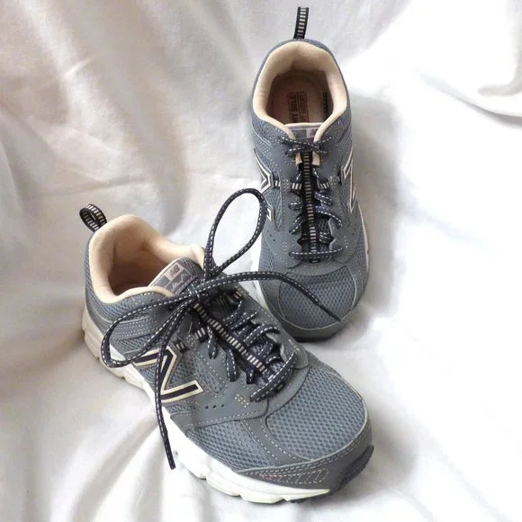 New balance cheap 43 running shoe